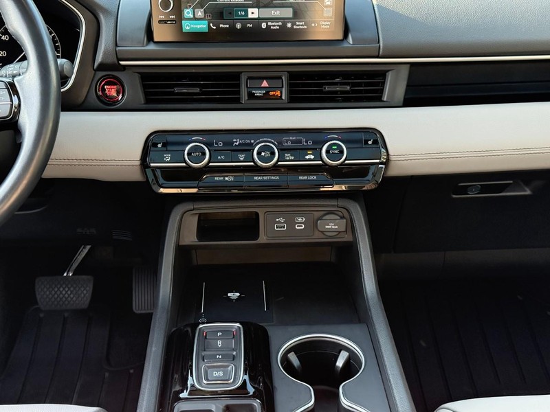 Honda Pilot Vehicle Image 19