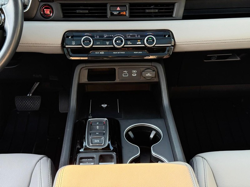 Honda Pilot Vehicle Image 20