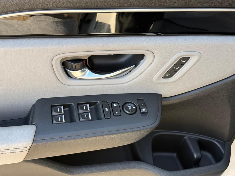 Honda Pilot Vehicle Image 22