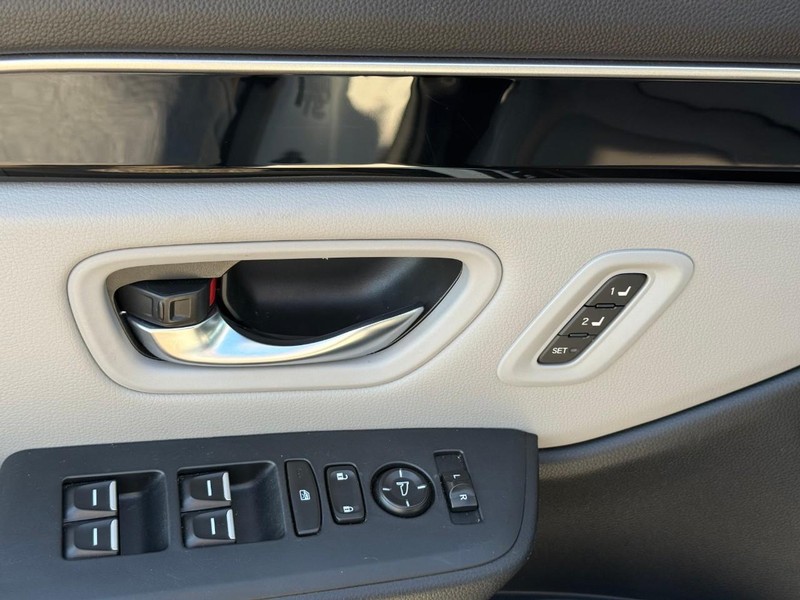 Honda Pilot Vehicle Image 23