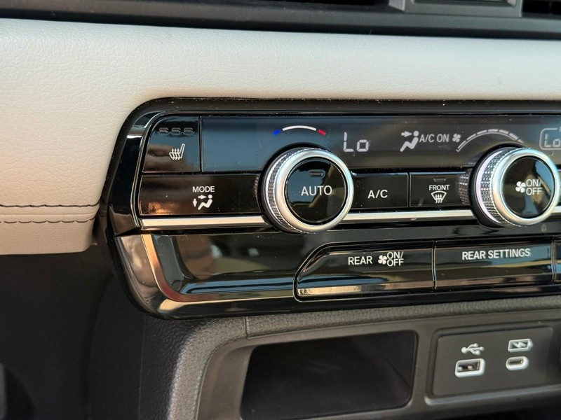 Honda Pilot Vehicle Image 30