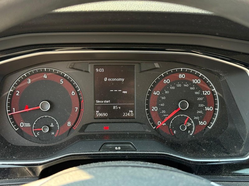 Volkswagen Jetta Vehicle Image 23