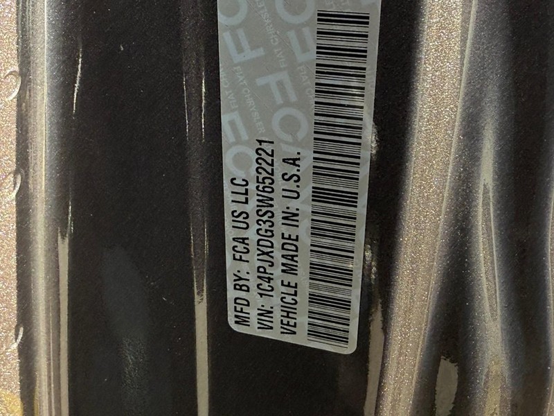 Jeep Wrangler Vehicle Image 21