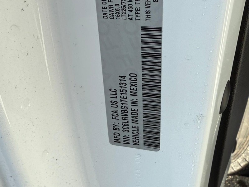 Ram ProMaster Cargo Van Vehicle Image 15