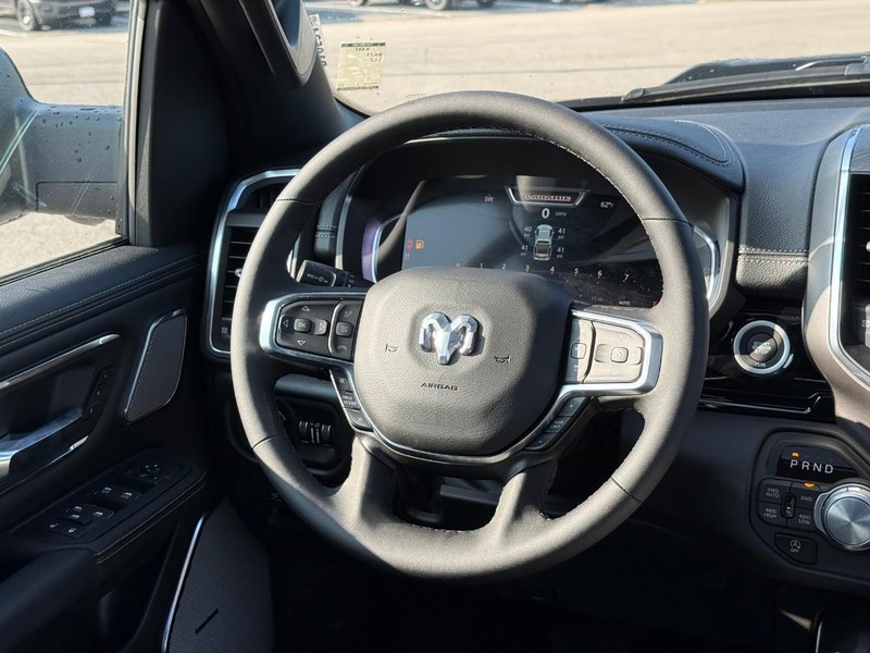 Ram 1500 Vehicle Image 09
