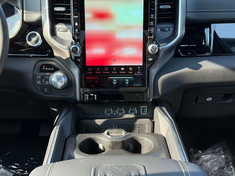 Ram 1500 Vehicle Image 12