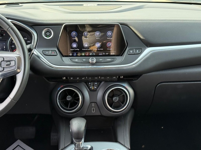 Chevrolet Blazer Vehicle Image 16