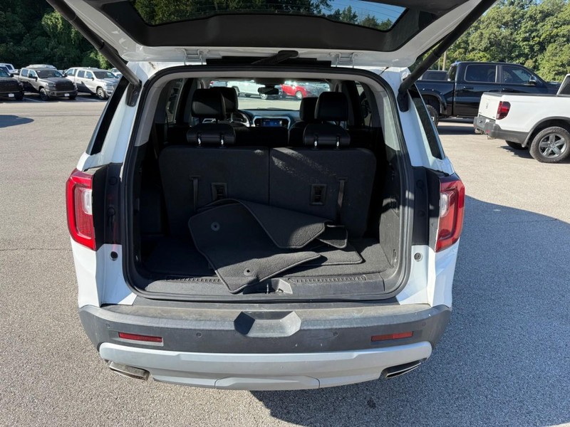 GMC Acadia Vehicle Image 08