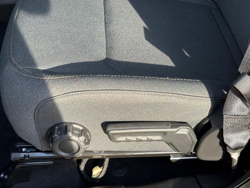 Jeep Wrangler Vehicle Image 15