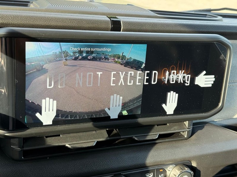 Jeep Wrangler Vehicle Image 21