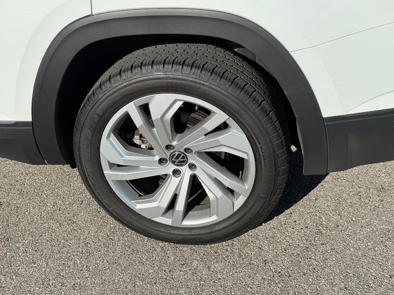 Volkswagen Atlas Vehicle Image 05