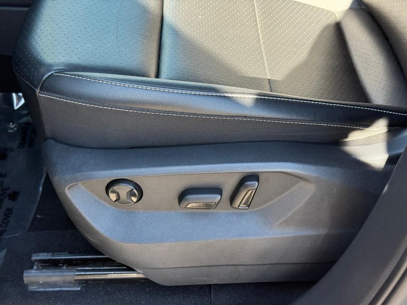 Volkswagen Atlas Vehicle Image 22