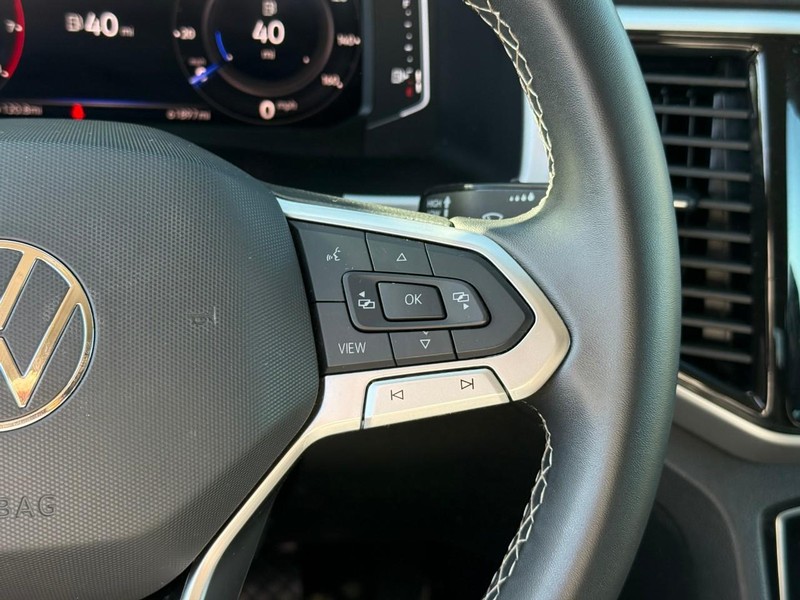 Volkswagen Atlas Vehicle Image 24