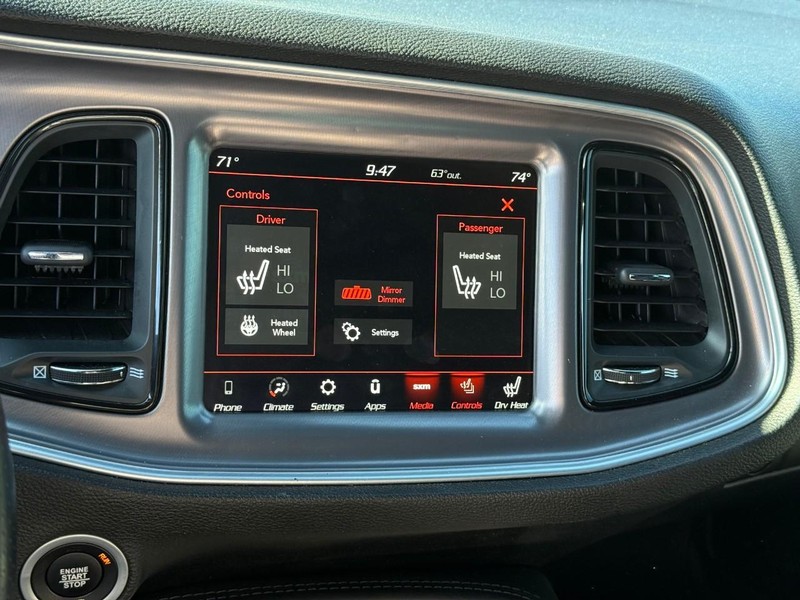 Dodge Challenger Vehicle Image 23