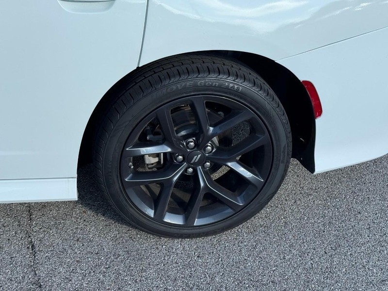 Dodge Charger Vehicle Image 05