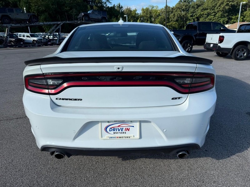 Dodge Charger Vehicle Image 09