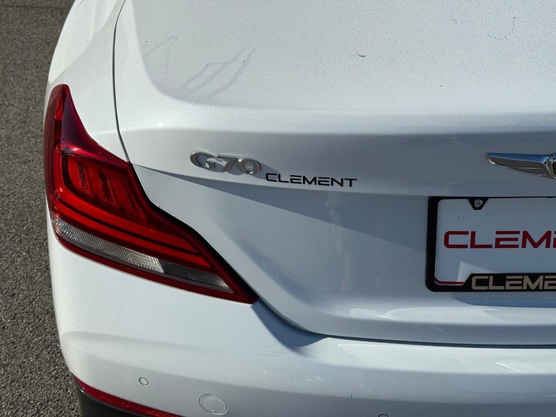 Genesis G70 Vehicle Image 07