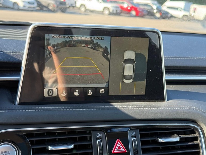 Genesis G70 Vehicle Image 26