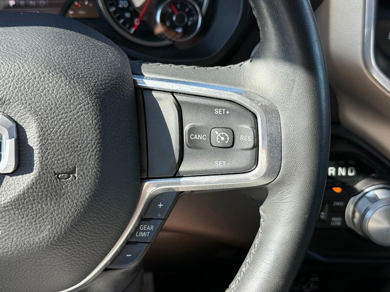 Ram 1500 Vehicle Image 24