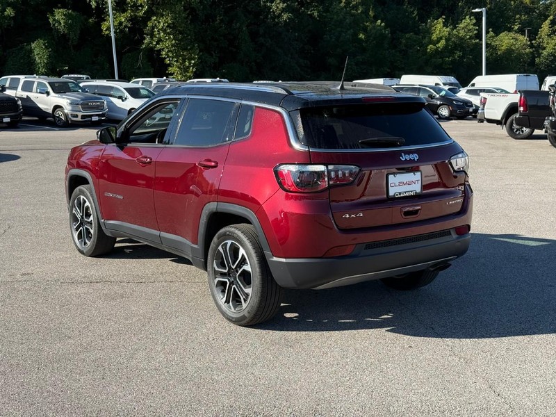 Jeep Compass Vehicle Image 04