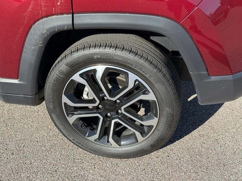 Jeep Compass Vehicle Image 05