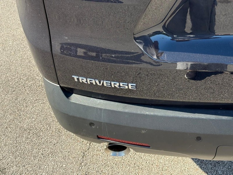 Chevrolet Traverse Vehicle Image 07