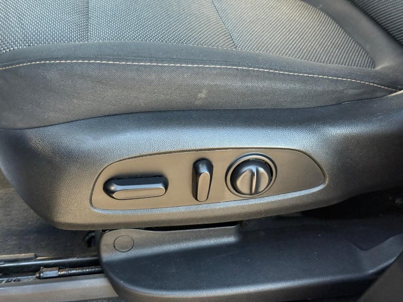 Chevrolet Traverse Vehicle Image 22