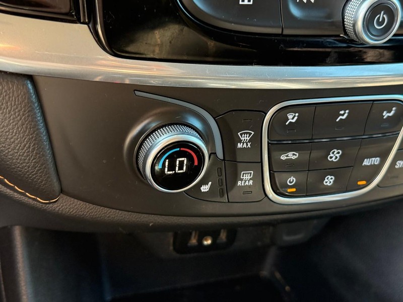 Chevrolet Traverse Vehicle Image 27