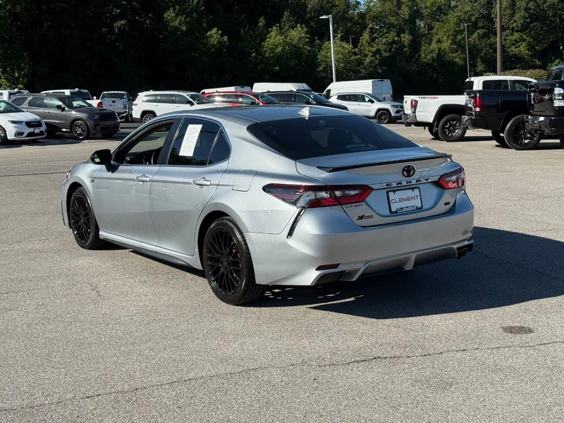 Toyota Camry Vehicle Image 04