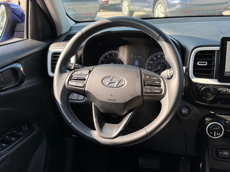 Hyundai Venue Vehicle Image 14