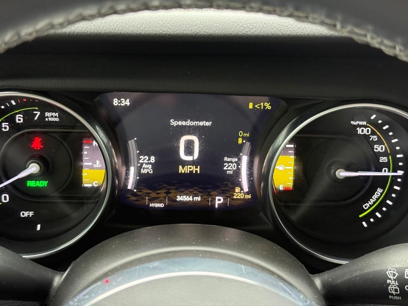 Jeep Wrangler 4xe Vehicle Image 16