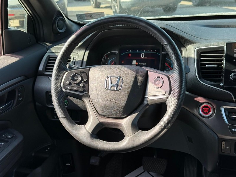 Honda Passport Vehicle Image 16