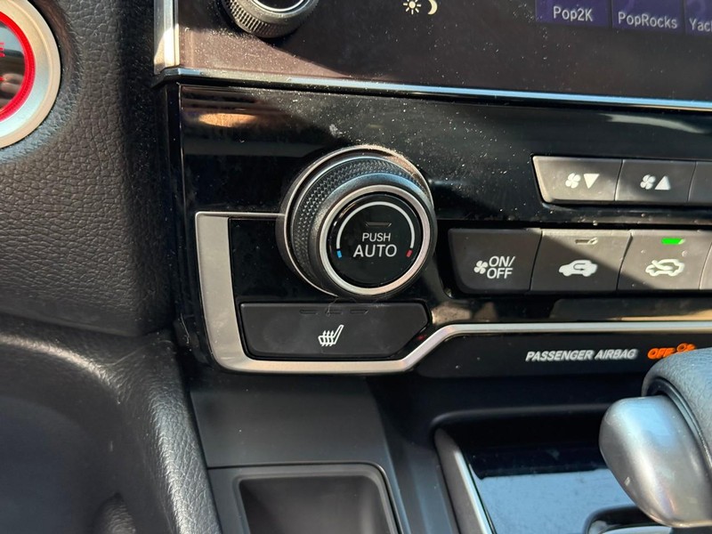 Honda CR-V Vehicle Image 28