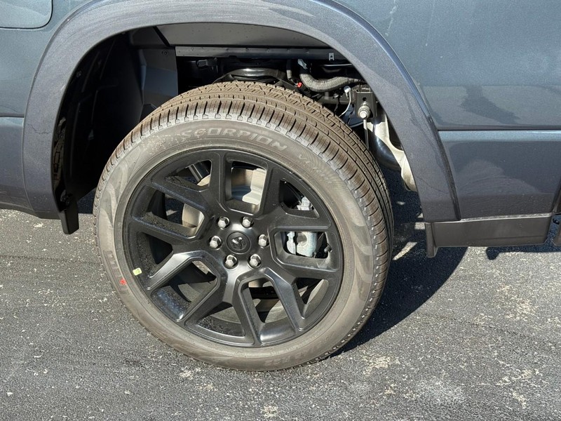 Ram 1500 Vehicle Image 05