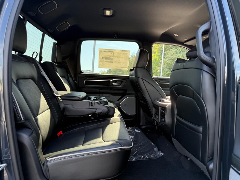 Ram 1500 Vehicle Image 07