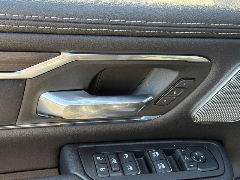 Ram 1500 Vehicle Image 14