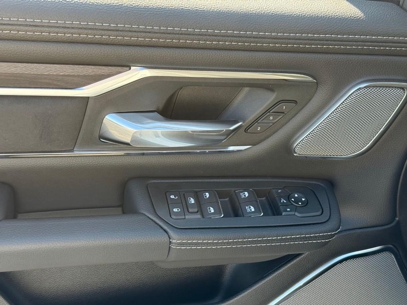 Ram 1500 Vehicle Image 14