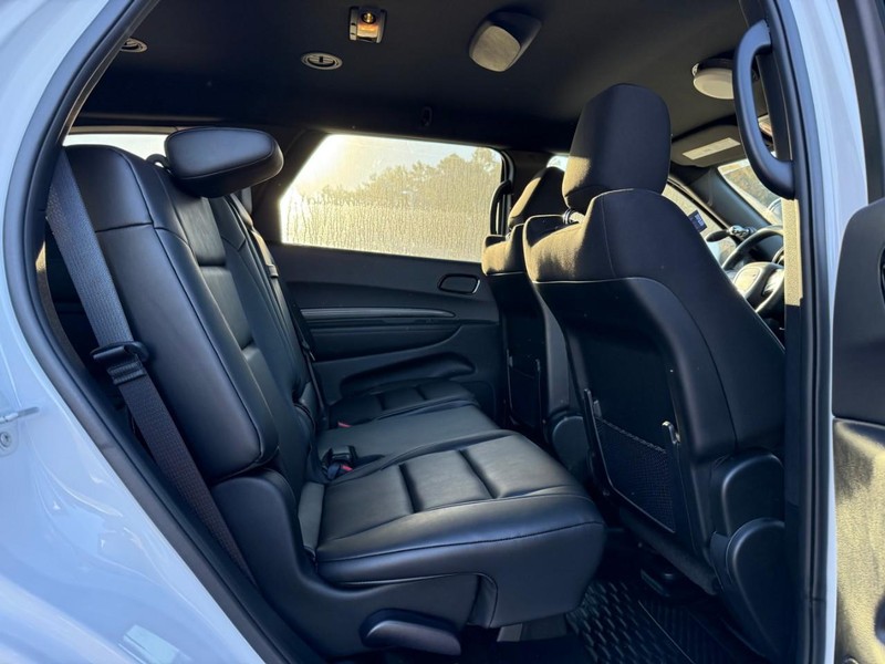 Dodge Durango Vehicle Full-screen Gallery Image 5