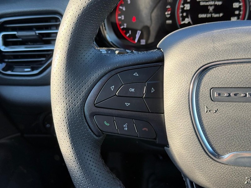 Dodge Durango Vehicle Full-screen Gallery Image 12