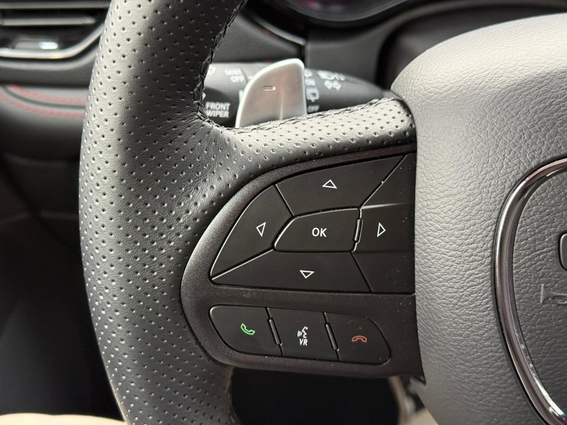 Dodge Durango Vehicle Image 17