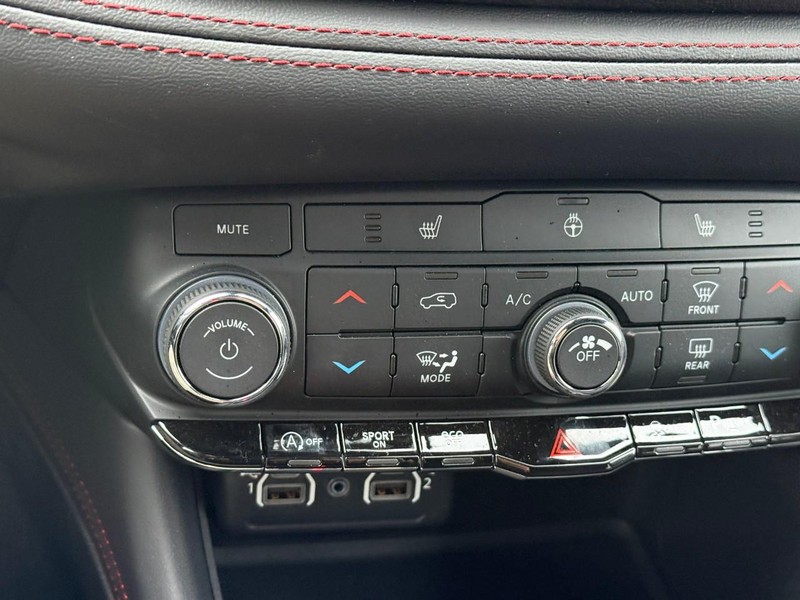 Dodge Durango Vehicle Image 19