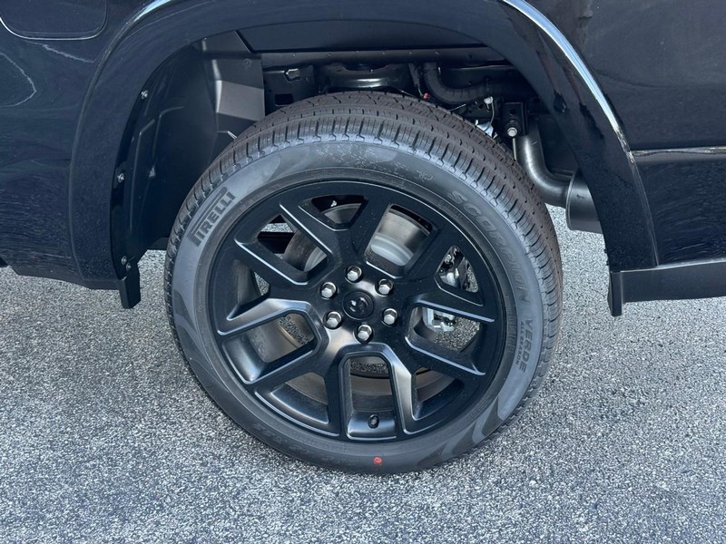 Ram 1500 Vehicle Image 05