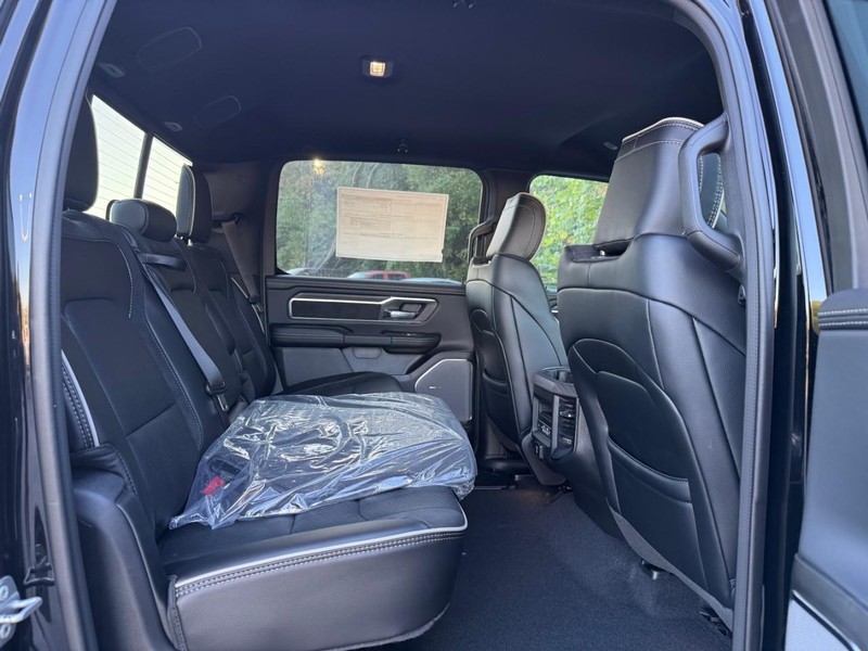 Ram 1500 Vehicle Image 07