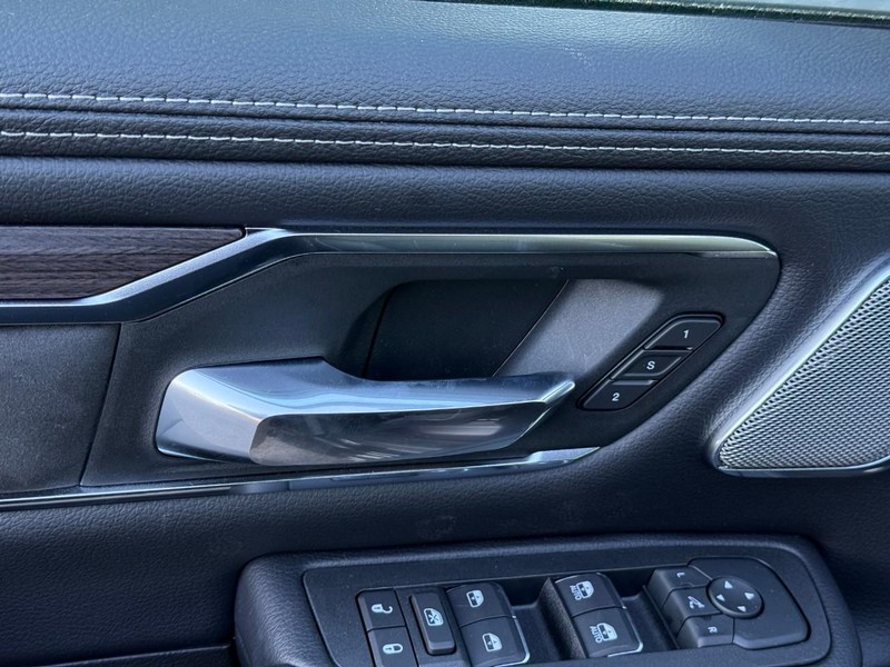 Ram 1500 Vehicle Image 14