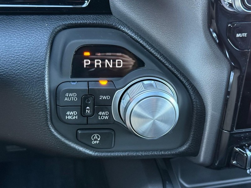 Ram 1500 Vehicle Image 19