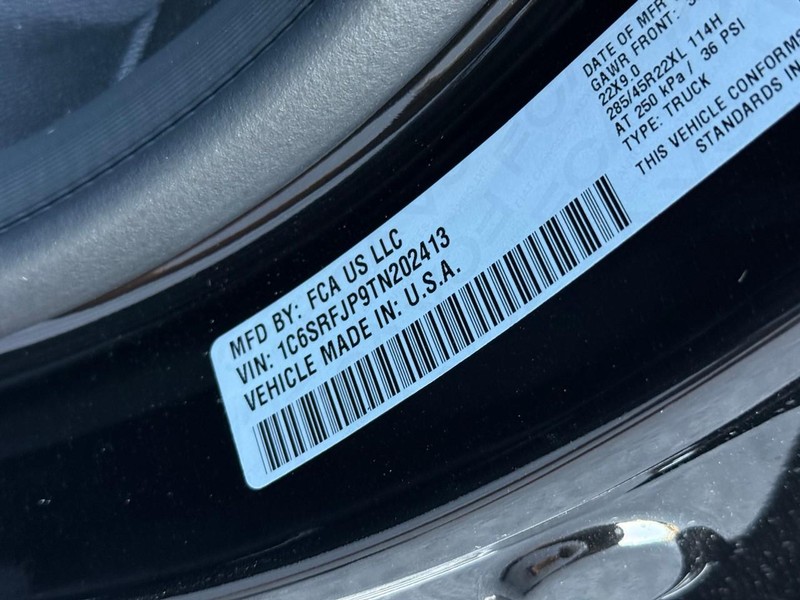 Ram 1500 Vehicle Image 21