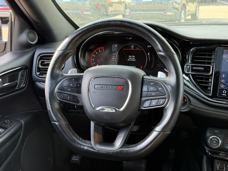 Dodge Durango Vehicle Image 16