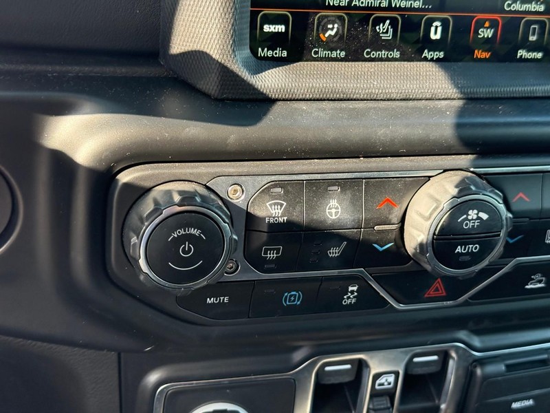 Jeep Wrangler 4xe Vehicle Image 19