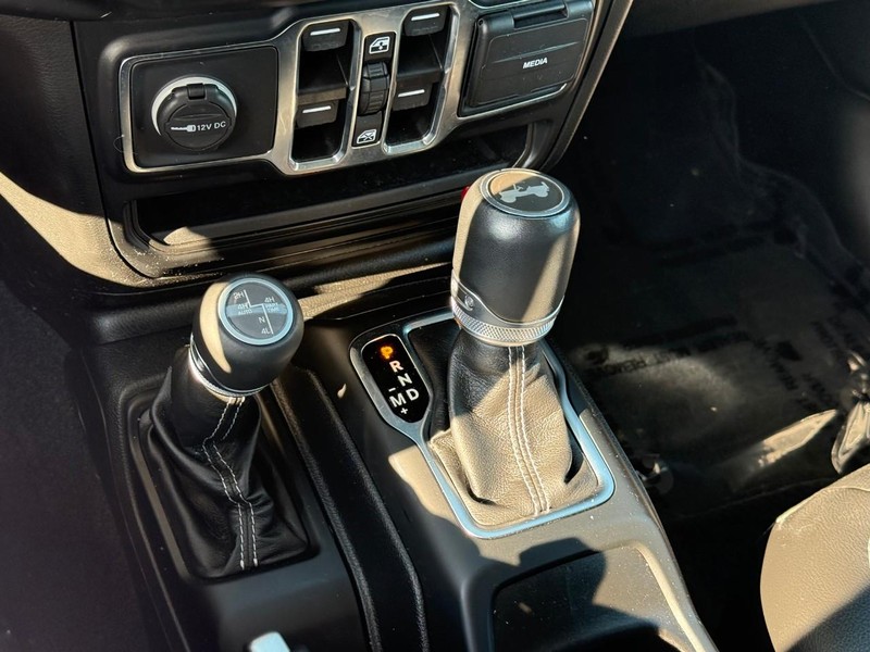 Jeep Wrangler 4xe Vehicle Image 20