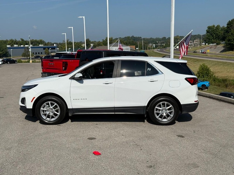 Chevrolet Equinox Vehicle Image 03